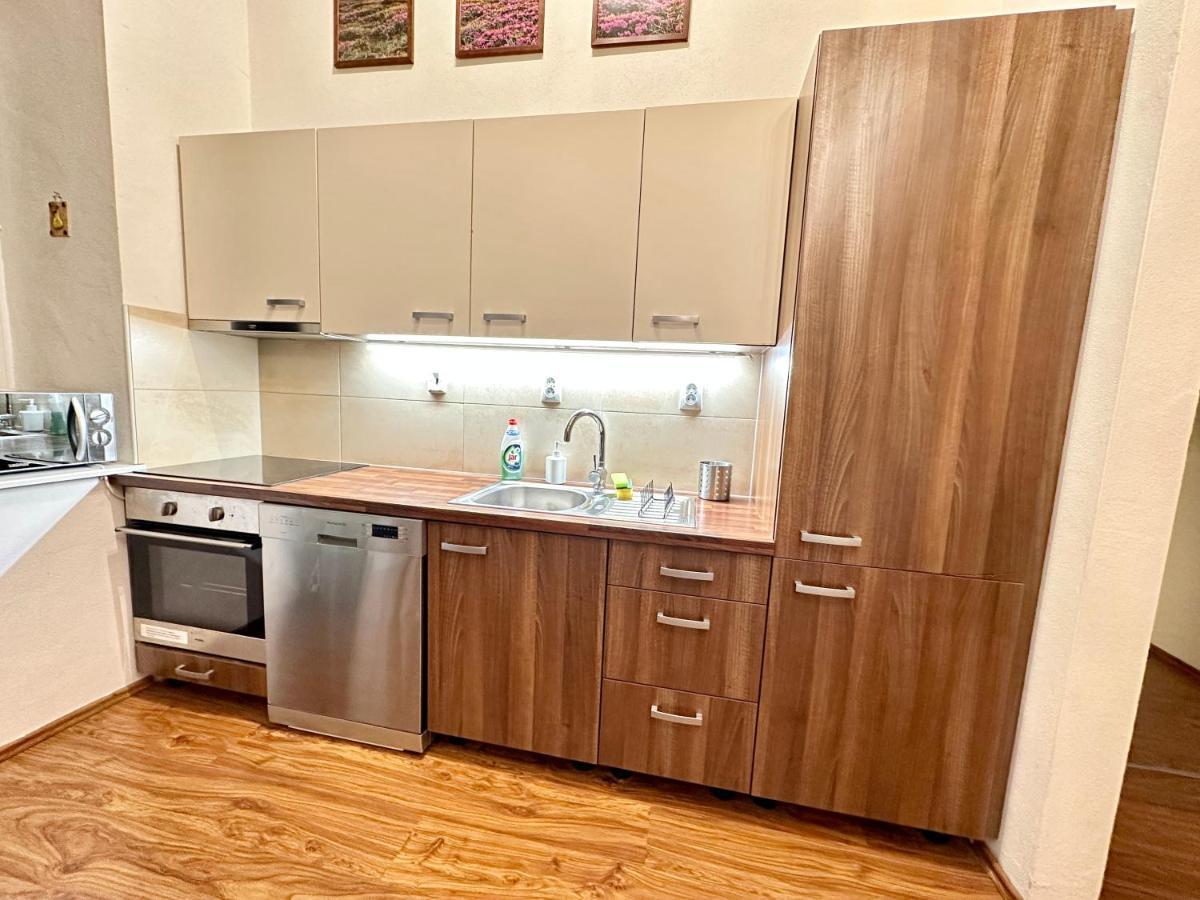 Away Main Square Apartament Poprad