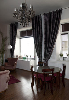 Apartament Away Main Square